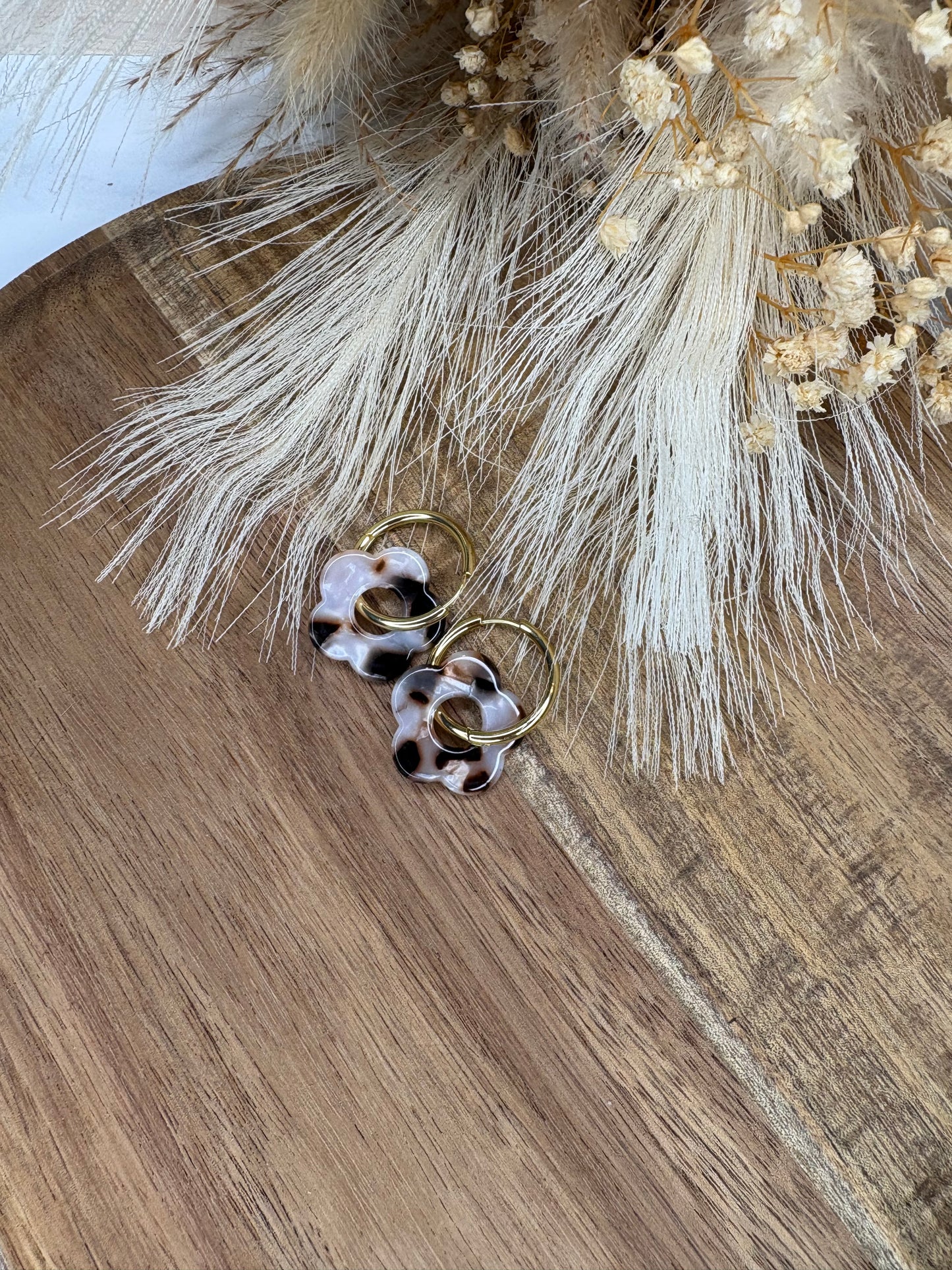 Boucle d’oreille pampille fleur