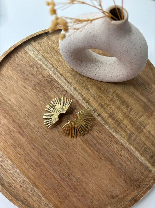 Boucle d’oreille demi soleil