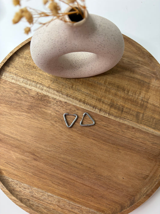Boucle d’oreille triangle