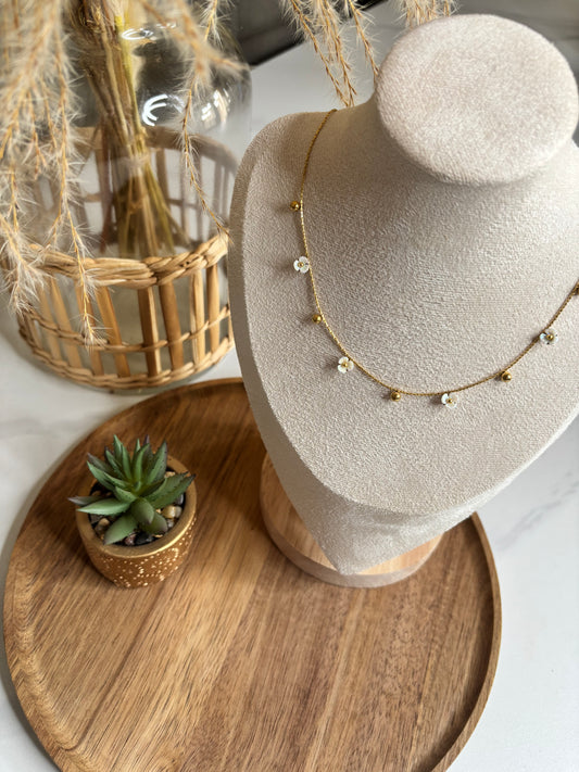 Collier petites Marguerites